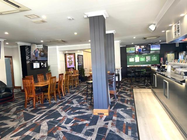 Knickerbocker Hotel บาเทิร์สต์ ภายนอก รูปภาพ